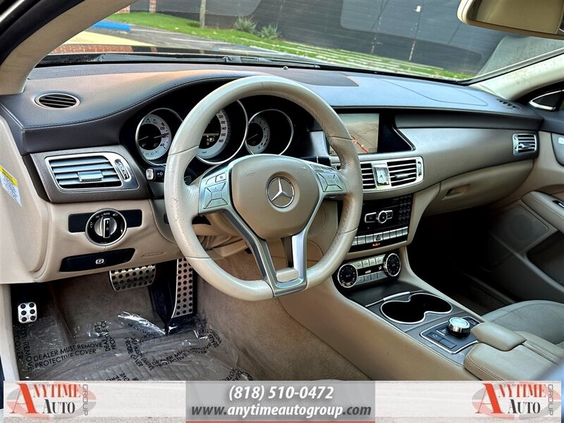 2013 Mercedes-Benz CLS-Class CLS550 photo