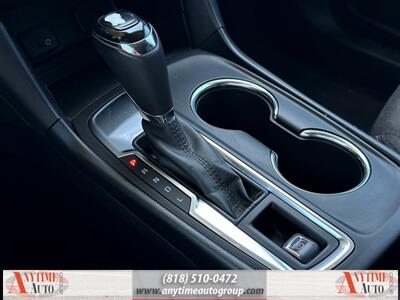 2018 Chevrolet Equinox LT - Photo 20 - Sherman Oaks, CA 91403-1701