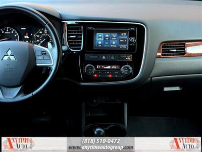 2015 Mitsubishi Outlander GT   - Photo 12 - Sherman Oaks, CA 91403-1701