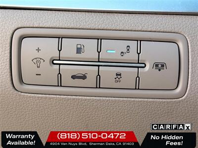 2015 Hyundai Genesis 3.8   - Photo 23 - Sherman Oaks, CA 91403-1701