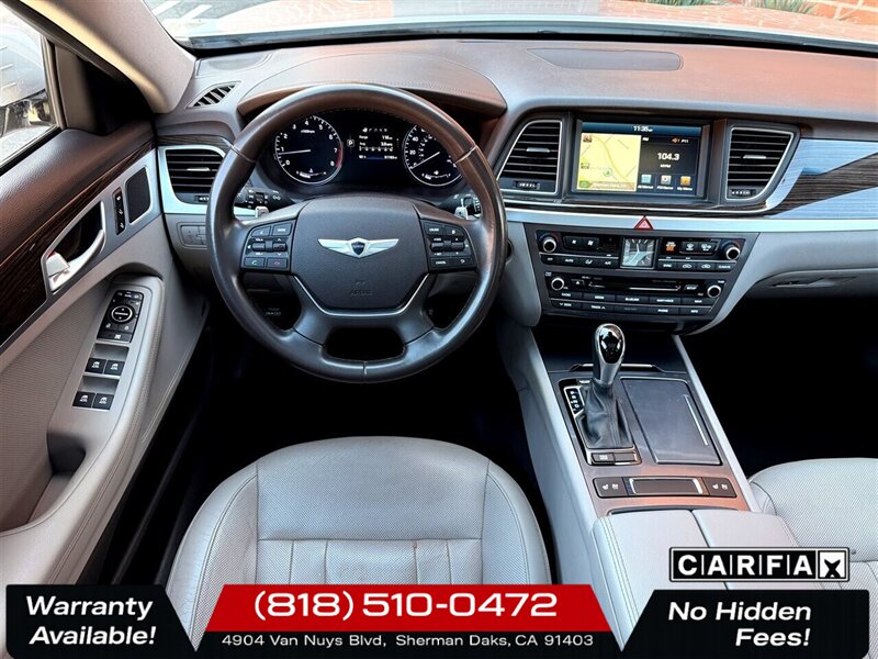 2015 Hyundai Genesis 3.8   - Photo 11 - Sherman Oaks, CA 91403-1701