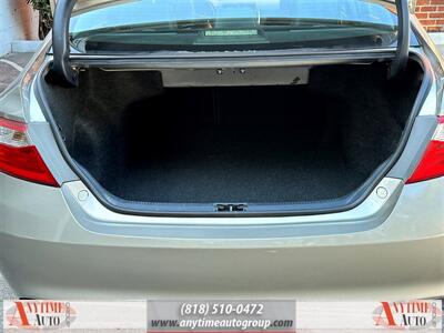 2017 Toyota Camry SE   - Photo 21 - Sherman Oaks, CA 91403-1701