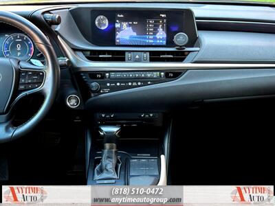 2020 Lexus ES 350  * BY APPOINTMENT ONLY * - Photo 13 - Sherman Oaks, CA 91403-1701