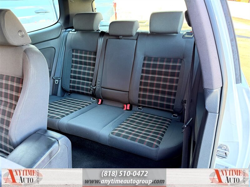 2008 Volkswagen GTI - Photo 16 - Sherman Oaks, CA 91403-1701