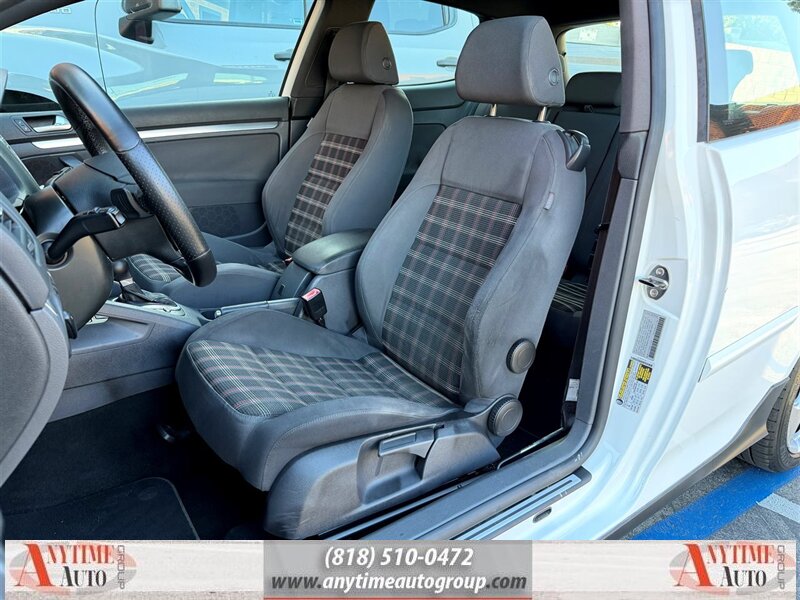 2008 Volkswagen GTI - Photo 10 - Sherman Oaks, CA 91403-1701