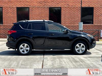 2013 Toyota RAV4 XLE   - Photo 7 - Sherman Oaks, CA 91403-1701