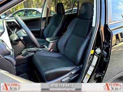 2013 Toyota RAV4 XLE   - Photo 12 - Sherman Oaks, CA 91403-1701