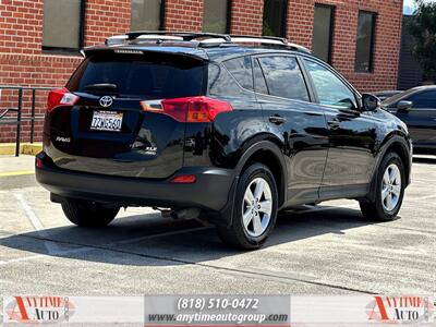 2013 Toyota RAV4 XLE   - Photo 6 - Sherman Oaks, CA 91403-1701