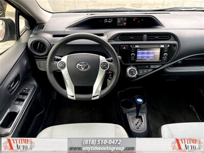2015 Toyota Prius c Two   - Photo 13 - Sherman Oaks, CA 91403-1701