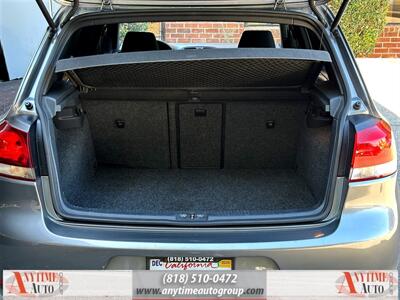 2010 Volkswagen GTI   - Photo 24 - Sherman Oaks, CA 91403-1701