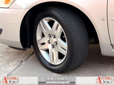 2006 Chevrolet Impala LTZ   - Photo 26 - Sherman Oaks, CA 91403-1701
