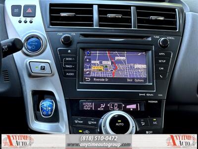 2012 Toyota Prius v Five   - Photo 16 - Sherman Oaks, CA 91403-1701
