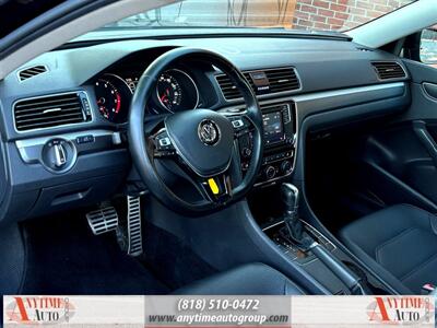 2018 Volkswagen Passat 2.0T R-Line   - Photo 13 - Sherman Oaks, CA 91403-1701