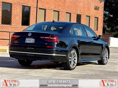 2018 Volkswagen Passat 2.0T R-Line   - Photo 7 - Sherman Oaks, CA 91403-1701