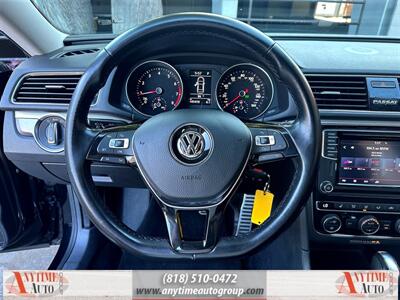 2018 Volkswagen Passat 2.0T R-Line   - Photo 20 - Sherman Oaks, CA 91403-1701