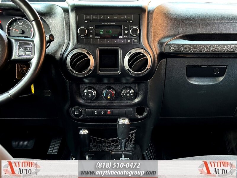 2015 Jeep Wrangler Unlimited Sport - Photo 13 - Sherman Oaks, CA 91403-1701