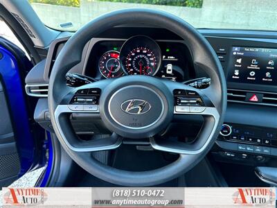 2022 Hyundai ELANTRA SEL   - Photo 20 - Sherman Oaks, CA 91403-1701