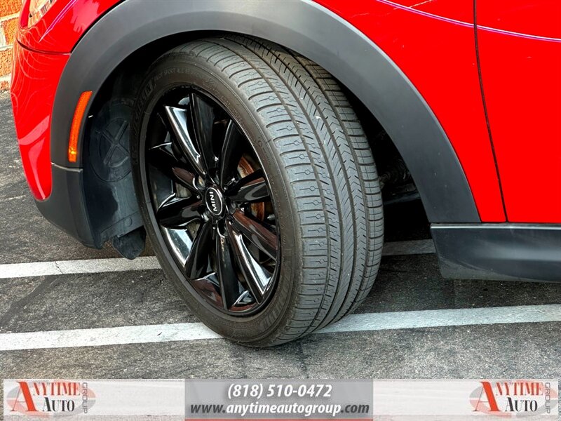 2016 MINI Hardtop 2 Door - Photo 29 - Sherman Oaks, CA 91403-1701