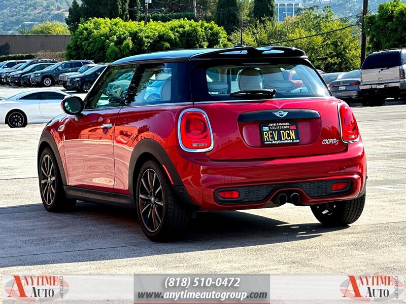 2016 MINI Hardtop 2 Door - Photo 5 - Sherman Oaks, CA 91403-1701