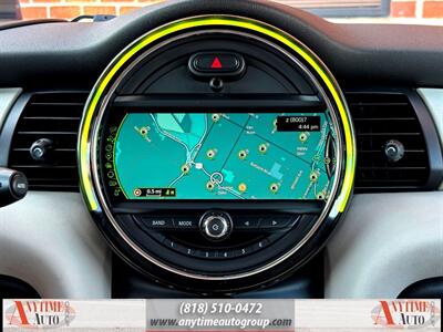 2016 MINI Hardtop 2 Door - Photo 15 - Sherman Oaks, CA 91403-1701