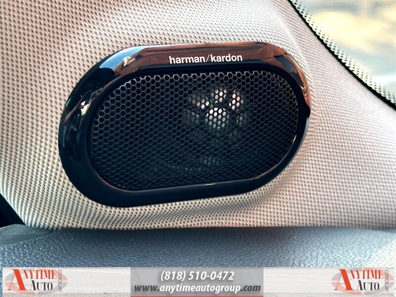 2016 MINI Hardtop 2 Door - Photo 23 - Sherman Oaks, CA 91403-1701