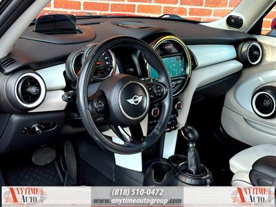 2016 MINI Hardtop 2 Door - Photo 12 - Sherman Oaks, CA 91403-1701
