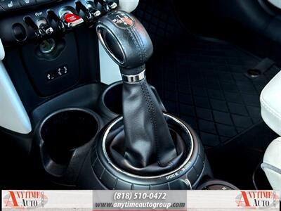 2016 MINI Hardtop 2 Door - Photo 20 - Sherman Oaks, CA 91403-1701