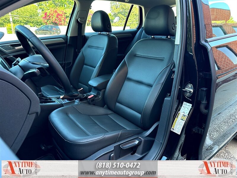 2016 Volkswagen Golf TSI SE 4-Door - Photo 15 - Sherman Oaks, CA 91403-1701