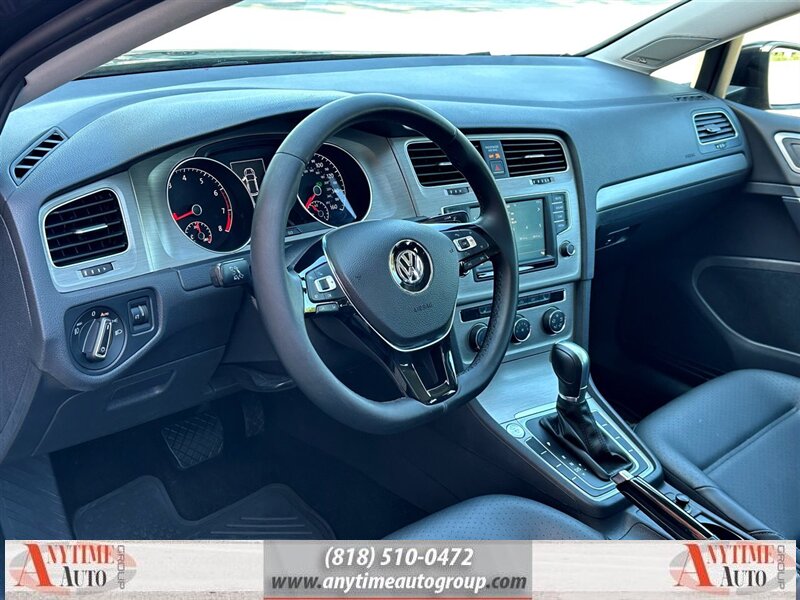 2016 Volkswagen Golf TSI SE 4-Door - Photo 14 - Sherman Oaks, CA 91403-1701