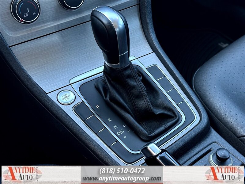 2016 Volkswagen Golf TSI SE 4-Door - Photo 19 - Sherman Oaks, CA 91403-1701