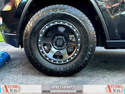 2013 Jeep Grand Cherokee Trailhawk   - Photo 32 - Sherman Oaks, CA 91403-1701