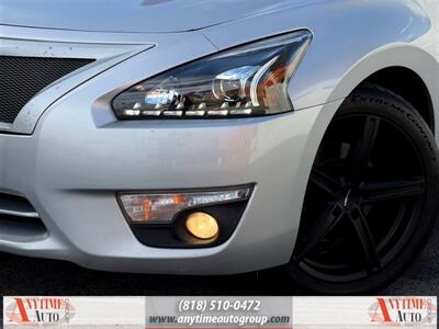 2013 Nissan Altima 3.5 SV   - Photo 28 - Sherman Oaks, CA 91403-1701