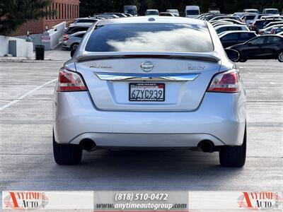 2013 Nissan Altima 3.5 SV   - Photo 6 - Sherman Oaks, CA 91403-1701