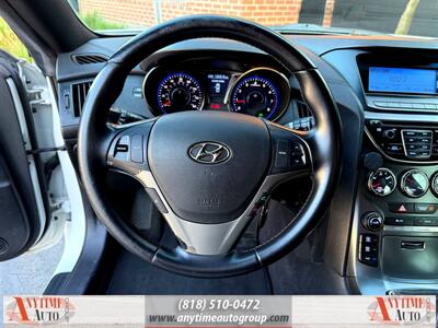 2013 Hyundai Genesis Coupe 2.0T R-Spec   - Photo 18 - Sherman Oaks, CA 91403-1701