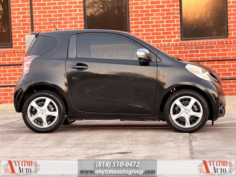 2012 Scion iQ - Photo 8 - Sherman Oaks, CA 91403-1701