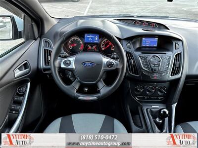 2014 Ford Focus ST   - Photo 13 - Sherman Oaks, CA 91403-1701