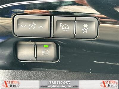 2018 Toyota Prius Three Touring - Photo 23 - Sherman Oaks, CA 91403-1701