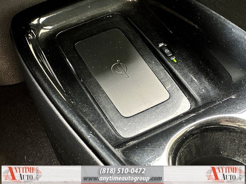 2018 Toyota Prius Three Touring - Photo 20 - Sherman Oaks, CA 91403-1701