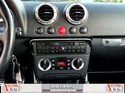 2001 Audi TT Base quattro   - Photo 15 - Sherman Oaks, CA 91403-1701