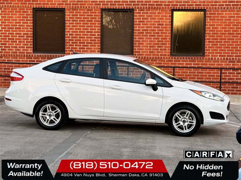 2017 Ford Fiesta SE   - Photo 8 - Sherman Oaks, CA 91403-1701