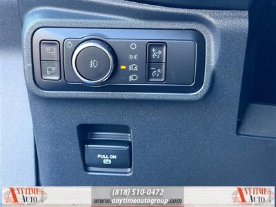 2023 Ford Bronco Outer Banks   - Photo 22 - Sherman Oaks, CA 91403-1701