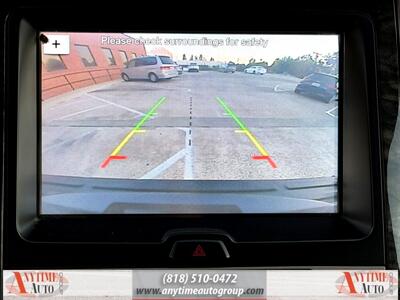 2016 Ford Expedition Limited   - Photo 16 - Sherman Oaks, CA 91403-1701