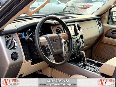 2016 Ford Expedition Limited   - Photo 13 - Sherman Oaks, CA 91403-1701