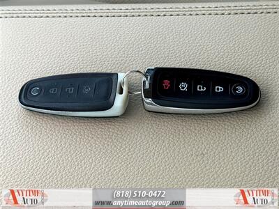 2016 Ford Expedition Limited   - Photo 25 - Sherman Oaks, CA 91403-1701