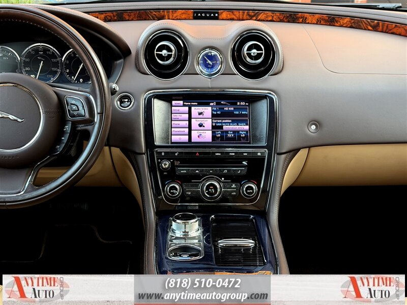 2013 Jaguar XJ - Photo 10 - Sherman Oaks, CA 91403-1701