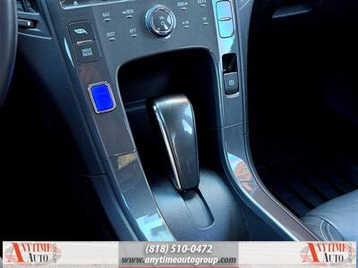 2013 Chevrolet Volt   - Photo 19 - Sherman Oaks, CA 91403-1701