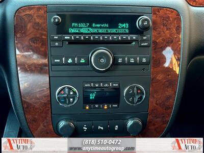 2013 Chevrolet Tahoe LT  4x4 - Photo 17 - Sherman Oaks, CA 91403-1701