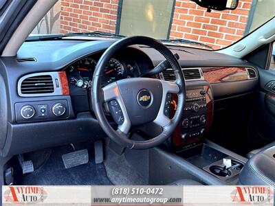 2013 Chevrolet Tahoe LT  4x4 - Photo 14 - Sherman Oaks, CA 91403-1701