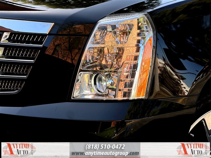 2010 Cadillac Escalade Hybrid photo