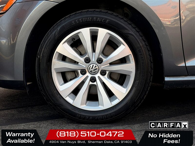 2017 Volkswagen Golf SportWagen S 4Motion   - Photo 24 - Sherman Oaks, CA 91403-1701